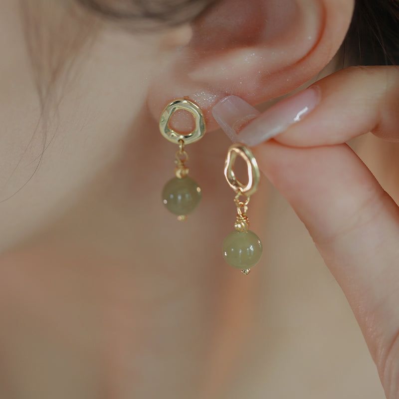 Wind Lingering Earrings