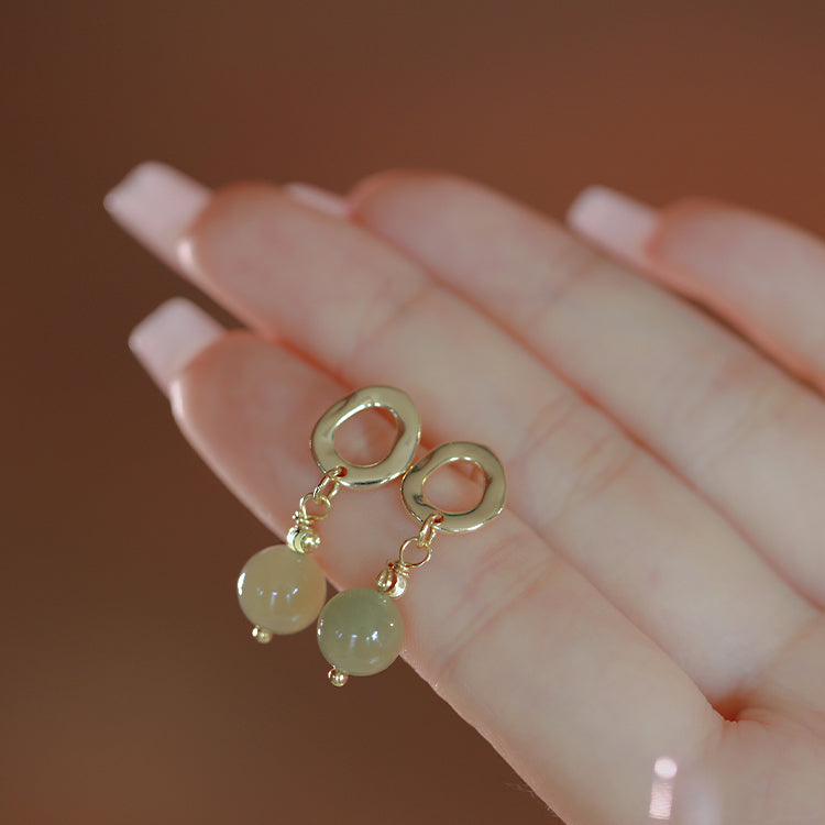 Wind Lingering Earrings