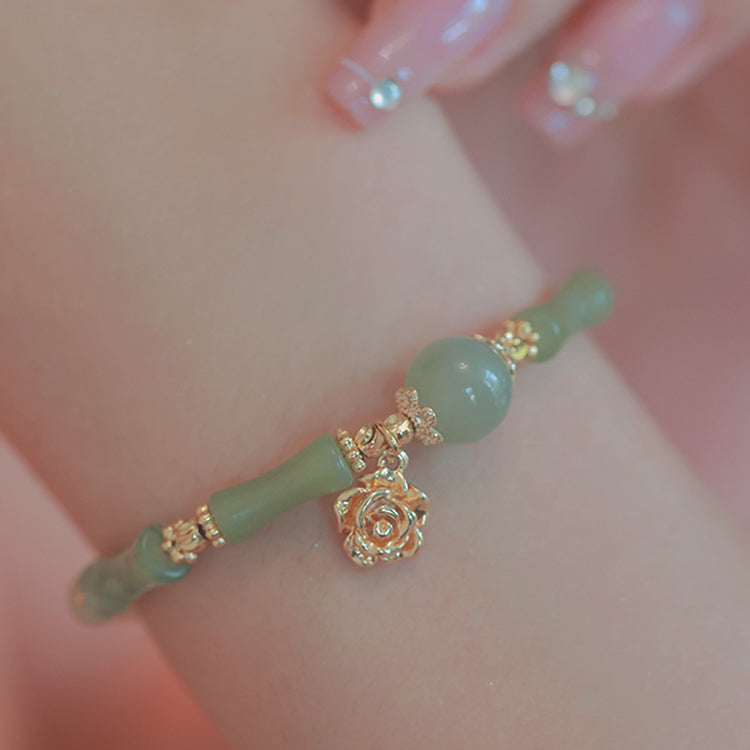 The Maiden With Willow Bracelets