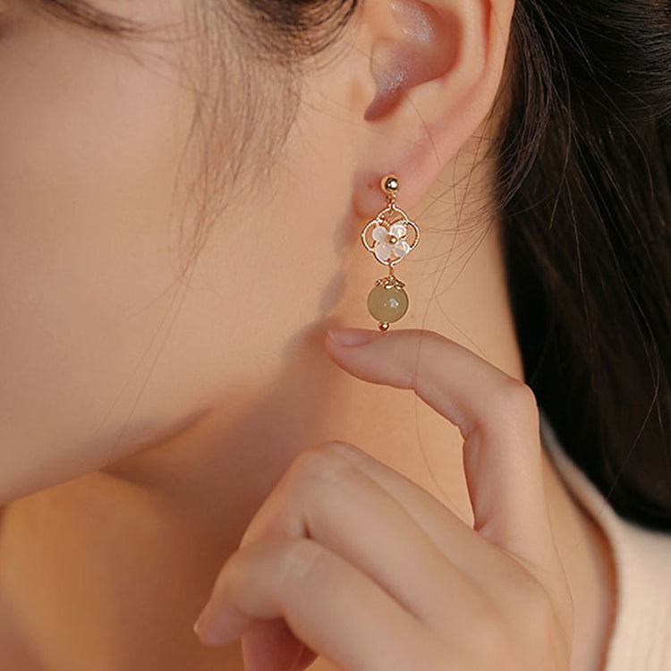 Garden of flowers - Hetian Jade Earrings Amber NG