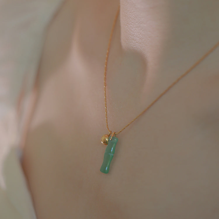 Yuzhu Chrysoprase Necklace Amber NG