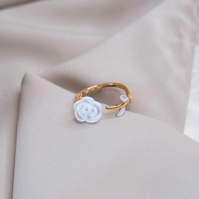 White Rose Ring Amber NG