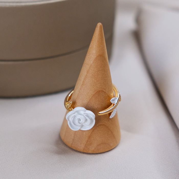 White Rose Ring Amber NG