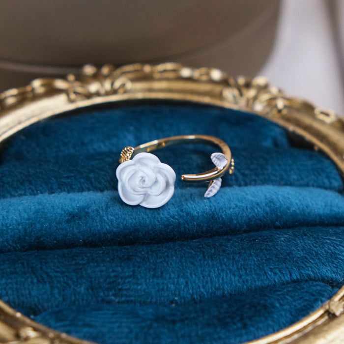 White Rose Ring Amber NG