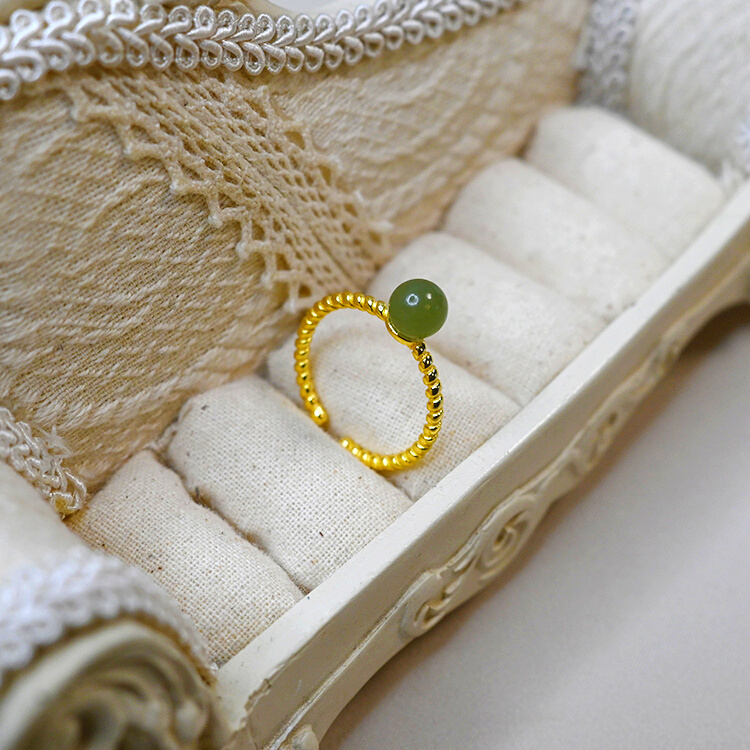 Hetian Jade Spiral Pattern Ring Amber NG