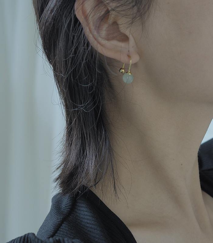 Hetian Jade Ear Hook Amber NG