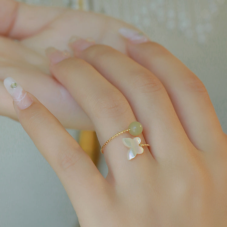 Dream of the Butterfly - Hetian Jade Ring Amber NG