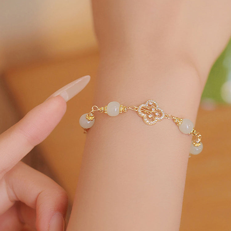 He Ning | Clover in Serene Jade