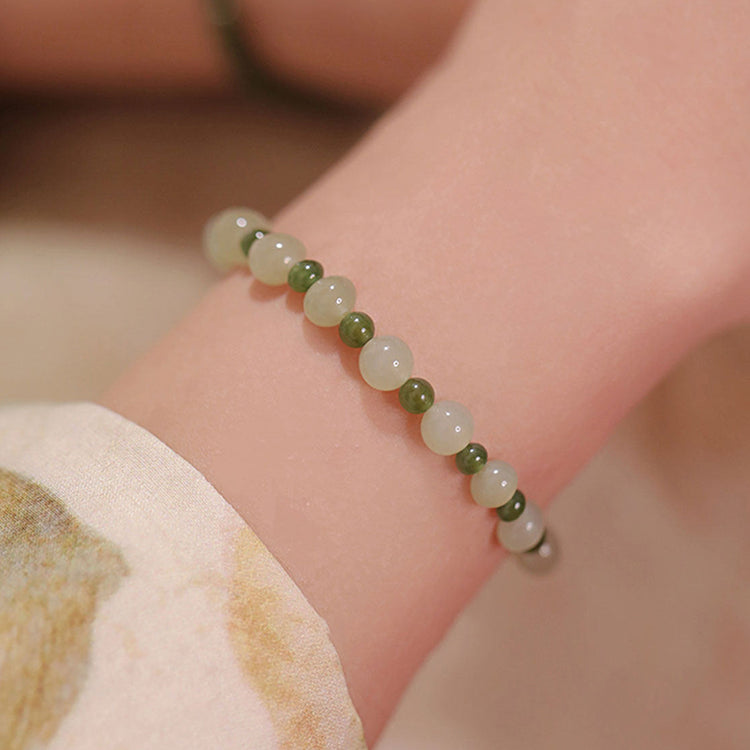 Zhi Fou | Stacking Hetian Jade Strands