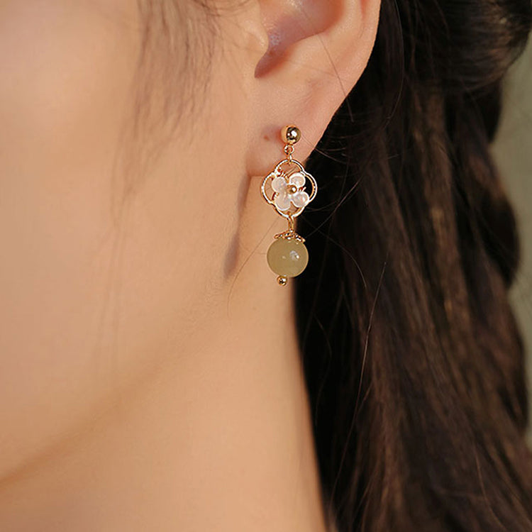 Garden of flowers - Hetian Jade Earrings Amber NG