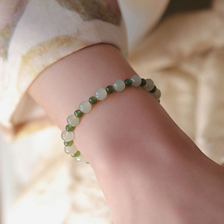 Zhi Fou | Stacking Hetian Jade Strands