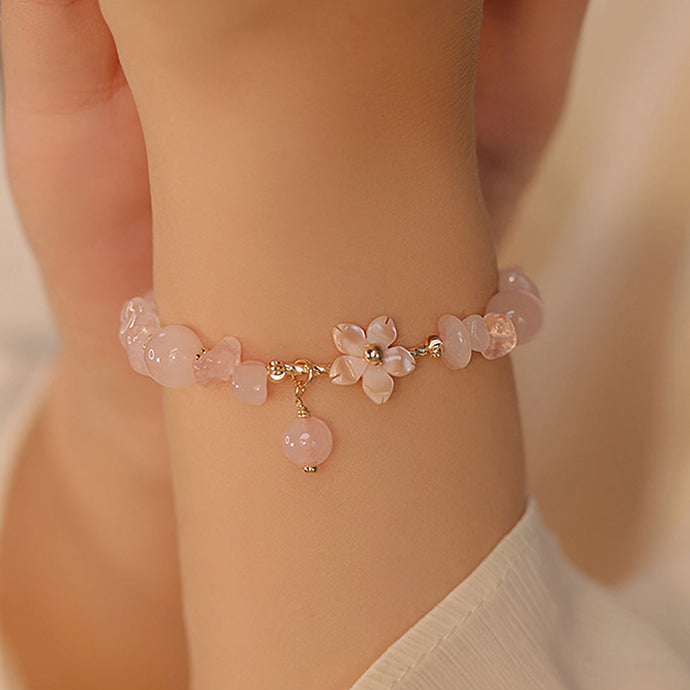 Blooming Hearts - Charming Rose Quartz Bracelet