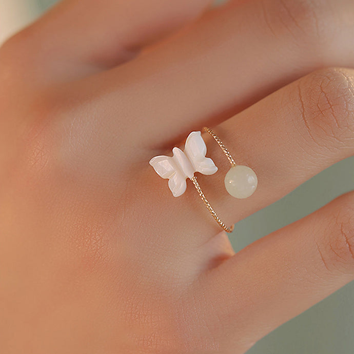 Amoretti's Seal Ring