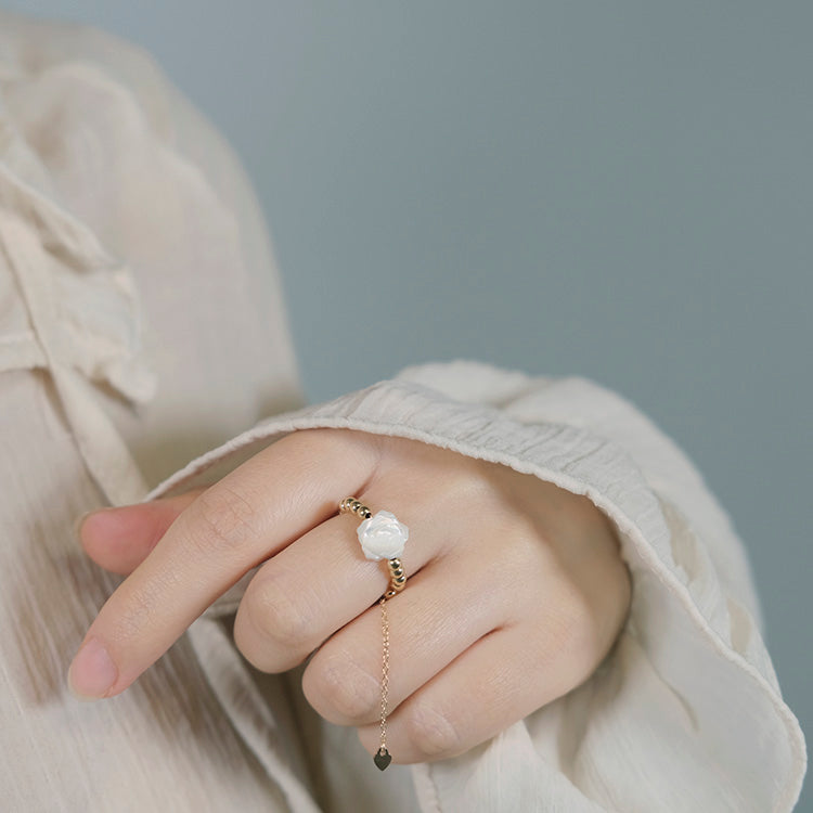 Gold Bead White Rose Ring Amber NG