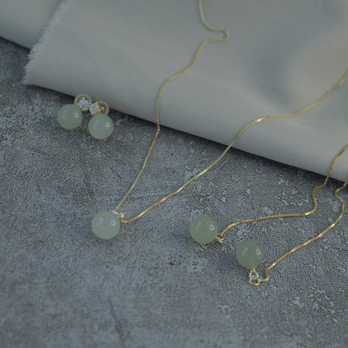 Hetian Jade Zircon Earrings Amber NG