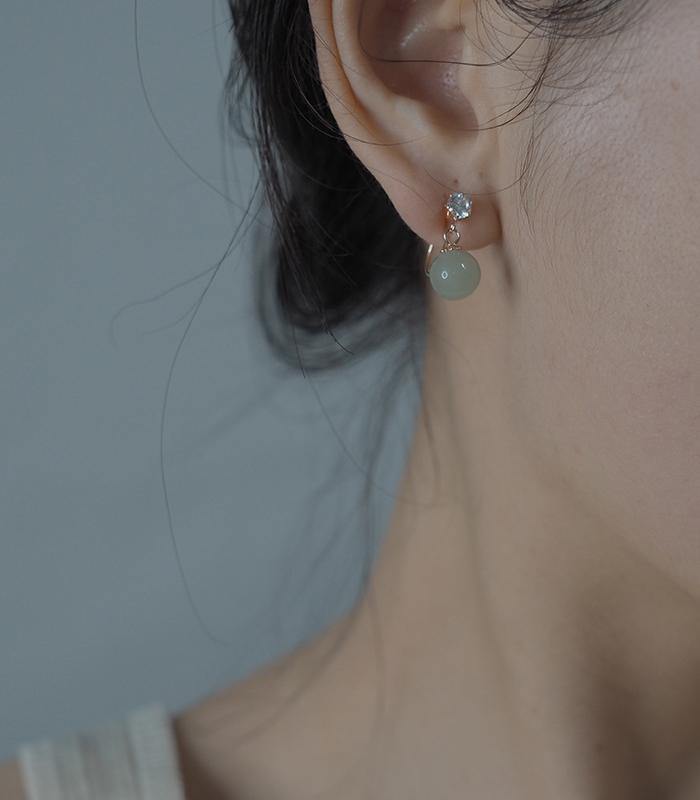 Hetian Jade Zircon Ear Clip Amber NG