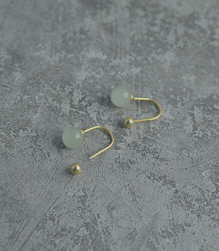 Hetian Jade Ear Hook Amber NG