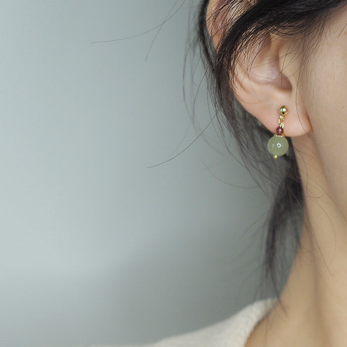 HETIAN JADE & GARNET EAR CLIP Amber NG